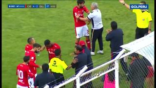 Pier Larrauri y Marcelo Grioni discutieron en plena celebración de gol y árbitros intervinieron [VIDEO]