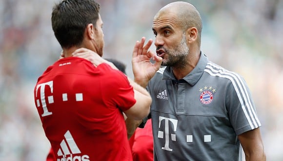 Josep Guardiola y Xabi Alonso coincidieron en el Bayern Munich alemán. (Foto: Getty Images)