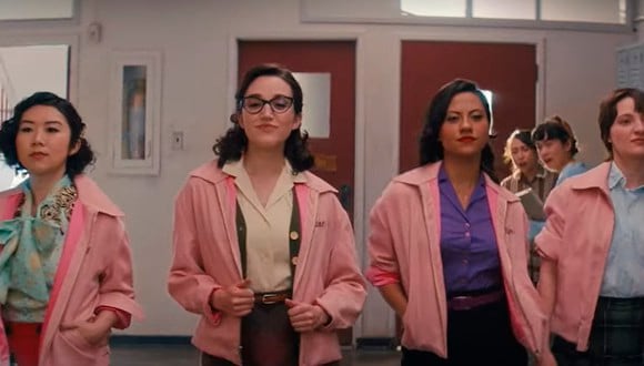 “Grease: Rise of the Pink Ladies” ya está disponible en streaming. (Foto: Captura/YouTube-Paramount Plus)