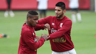 Jefferson Farfán y Carlos Zambrano se reunieron en Rusia antes de decisivos partidos