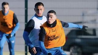 Rodrigo Vilca participó en entrenamiento del primer equipo de Newcastle 