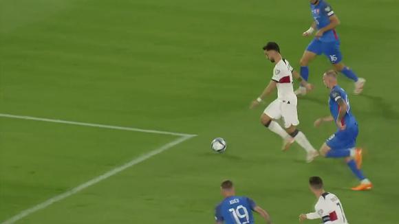 Portugal vs. Eslovaquia Euro 2024: así fue el gol de Fernandes en el último partido de ambas selecciones con triunfo de los lusos. (Video: ESPN)