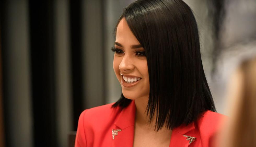 La hermana de Becky G, Stephanie Gomez, está acaparando los suspiros en redes sociales. (Foto: AFP)