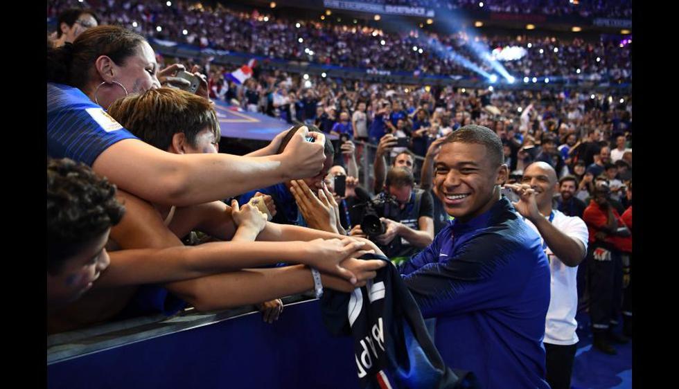 El festejo de Francia del Mundial Rusia 2018, por primera vez, en el Stade de France. (Foto: AFP)