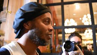 Lujosa vida de Ronaldinho en prisión domiciliaria: suite, gimnasio, paseos y varios empleados a disposición