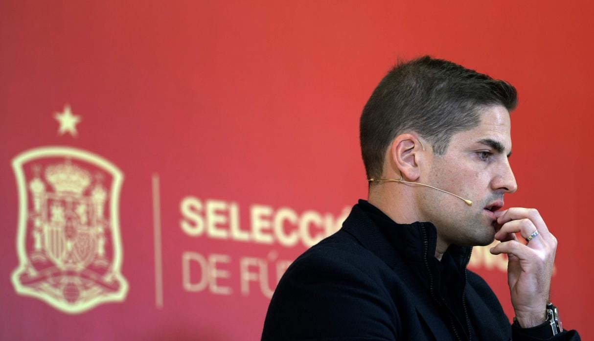 Robert Moreno dirigió en seis partidos a 'La Roja'. (Foto: AFP)