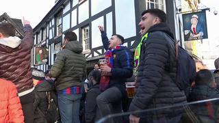 Centro de Manchester se llena de aficionados del Barça que sueñan con una victoria contra el United