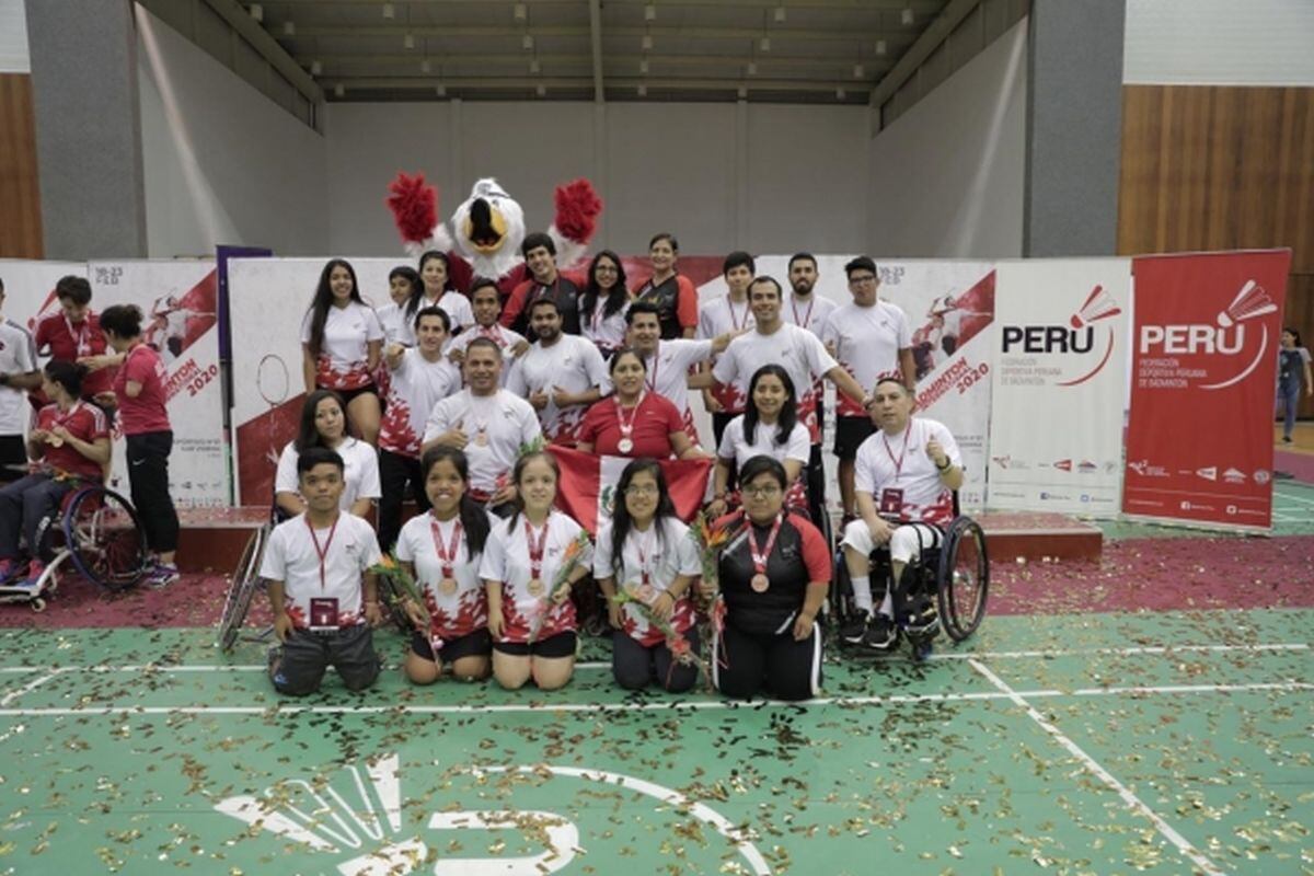 El equipo rojiblanco que compitió en el Perú Parabadminton International 2020. (Foto: IPD)