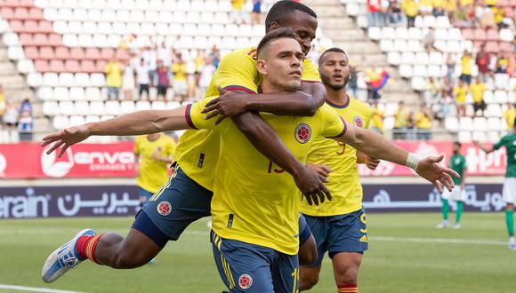 Rafael Santos Borré anotó el gol de la victoria para Colombia ante Arabia Saudita. (Foto: EFE)