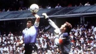 “Maradona nunca se disculpó”: el portero de la ‘Mano de Dios’ habló duró del ídolo de Argentina