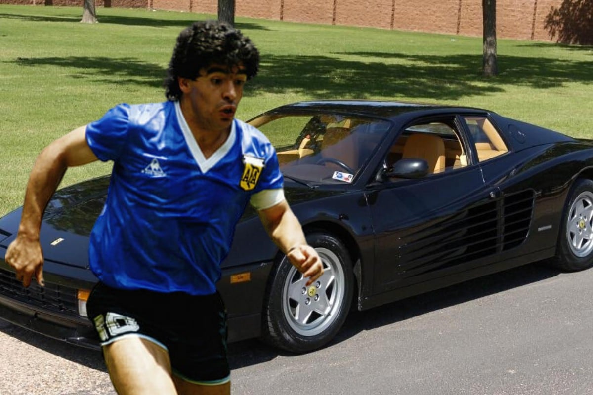 Este video viral es el que todo fanático de Diego Maradona debe ver para saber la historia detrás de su famosa Ferrari negra. (Foto: forocoches.com/Composición)