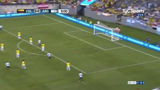 ¡Mano salvadora! La gran volada de David Ospina para evitar el gol del 'Pity' Martínez [VIDEO]