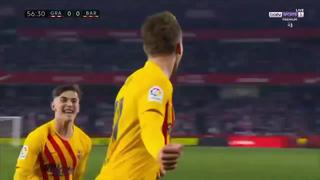 Tras gran asistencia de Dani Alves: Luuk de Jong puso el 1-0 del Barcelona vs. Granada [VIDEO]
