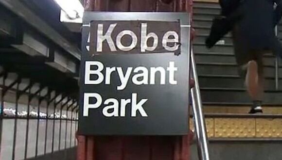La estación del metro de Nueva York lució así tras la muerte de Kobe Bryant. (Foto: Agencias)