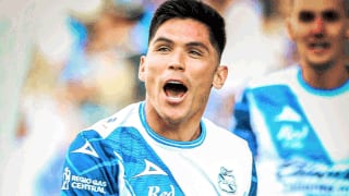 Se ‘tumbó' al ‘Rebaño’: Puebla venció a Chivas en penales y chocará al América en la Liguilla