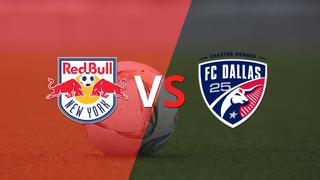 Ya juegan en el estadio Red Bull Arena, New York Red Bulls vs FC Dallas