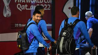 Con Lionel Messi a la cabeza: la Selección de Argentina arribó a Qatar para disputar el Mundial