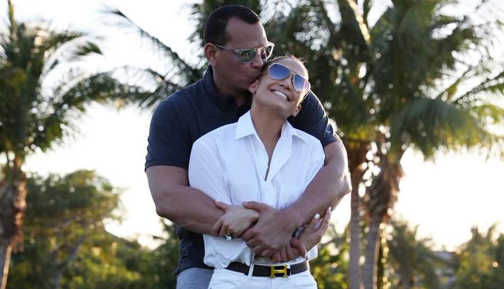 La cantante y el deportista disfrutaron de una tarde de música al lado de Natasha, hija del beisbolista. (Foto: @arod)