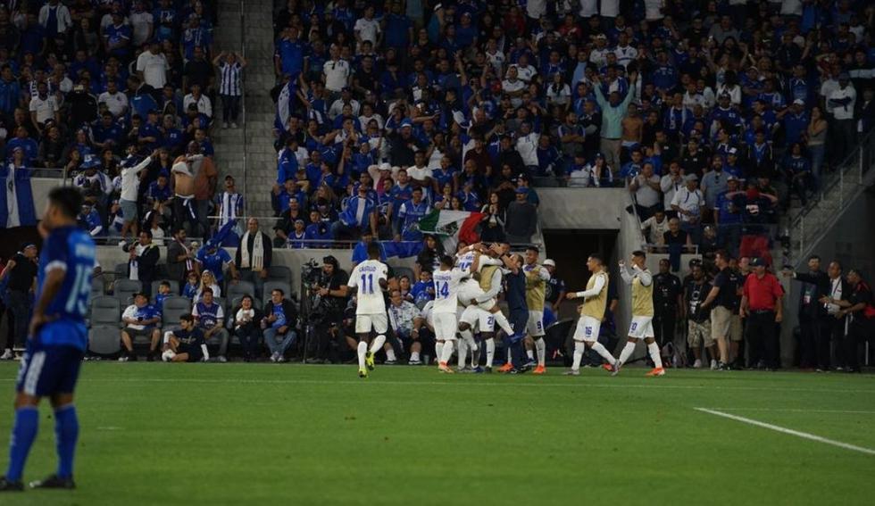 Honduras venció a El Salvador y los dejó fuera de la Copa Oro 2019. (Twitter)