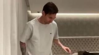 El momento que todos estaban esperando: Lionel Messi y el reto del papel higiénico [VIDEO]