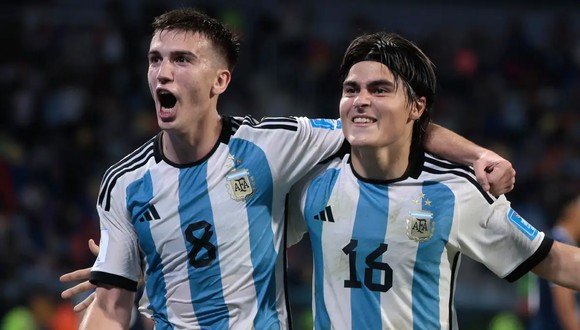 La selección de Argentina se clasificó a los octavos de final luego de una gran victoria sobre Guatemala en la fecha 2 del grupo A. (Foto: EFE)