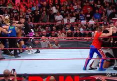 ¡Agárrenlos! Brock Lesnar y Braun Strowman fueron separados por todos los luchadores de RAW[VIDEO]