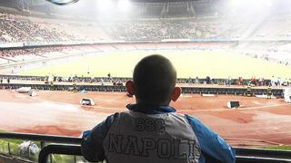 Niño con cáncer fanático del Napoli fue líder de su hinchada por un día