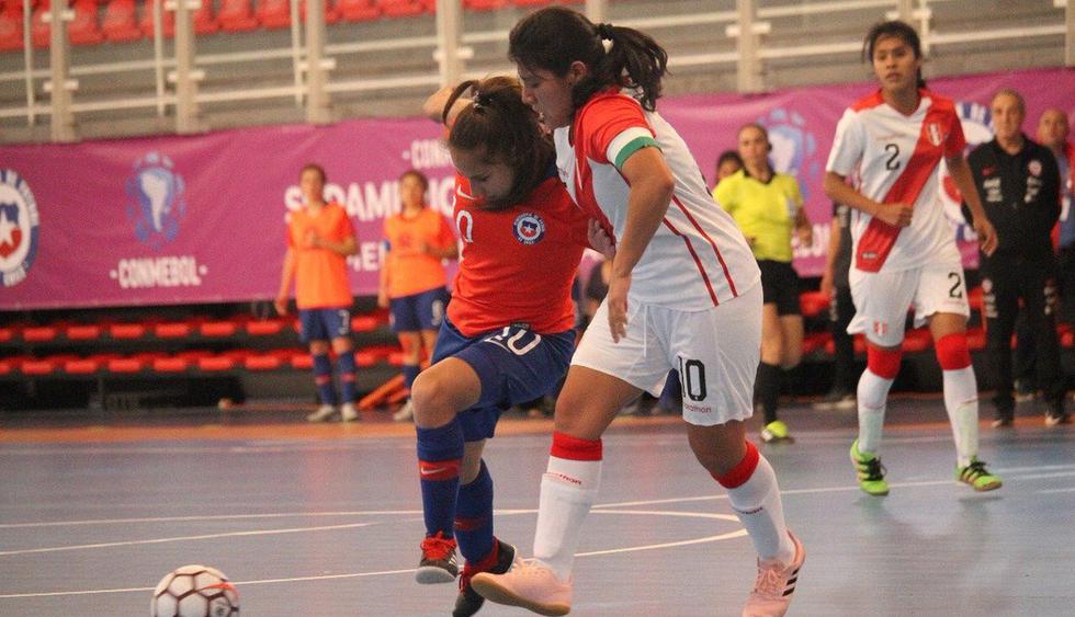 Selección Peruana Femenino de Futsal Sub 20 debutó con victoria en el Sudamericano frente Chile, el anfitrión. (Foto: FPF)