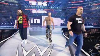 WrestleMania 32: Stone Cold, Shawn Michaels y Mick Foley limpiaron la casa