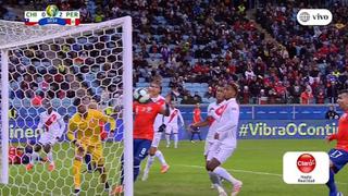 Hasta el palo se lo negó: Eduardo Vargas se perdió la oportunidad de anotar el gol del descuento [VIDEO]
