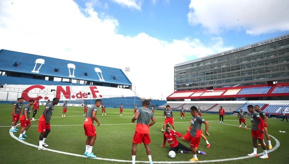 La blanquirroja entrenó en el Estadio Gran Parque Central (Foto: Selección Peruana)