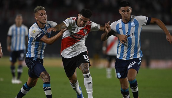 River y Racing se enfrentaron en el Monumental por la Copa de la Liga Argentina.