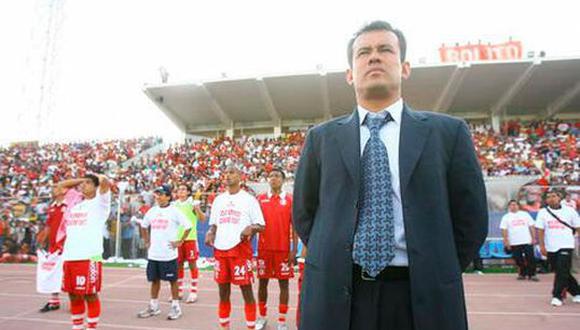 Juan Reynoso debutó como técnico con Bolognesi en el 2007 (Foto: GEC)