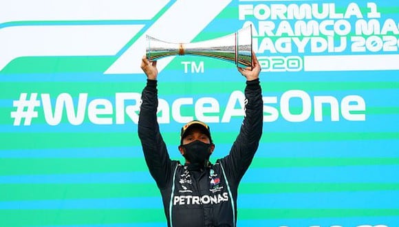 Hamilton ganó el GP de Hungría y tomó el liderato del Mundial de la F1. (Getty Images)