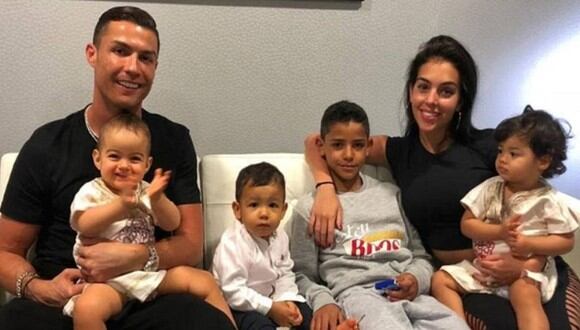 Cristiano Ronaldo aprovecha para pasarla en familia en plena cuarentena. (Foto: Difusión)
