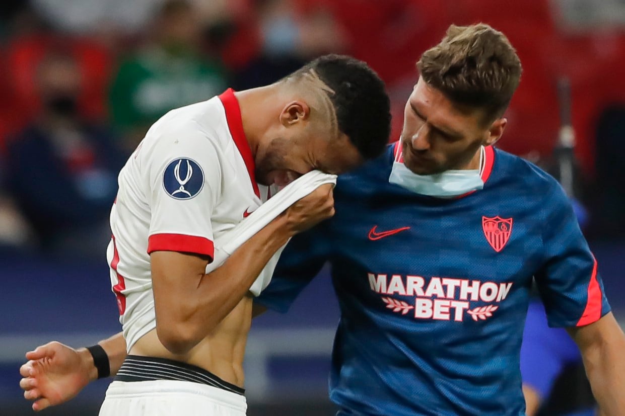Sevilla aguantó los constantes ataques bávaros para intentar salir al contraataque y estuvo a punto de llevarse el partido sobre la campana cuando la galopada de Jesús Navas acabó con el mano a mano fallido de En-Nesyri (87'). (Foto: AFP)