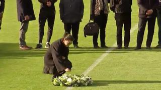 Simplemente conmovedor: jugadores y familia le rinden emotivo homenaje a presidente fallecido [VIDEO]