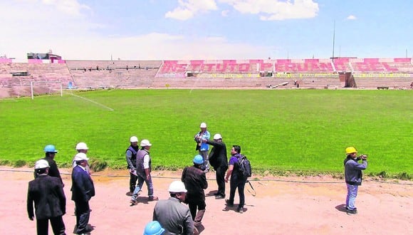 IPD y Gobierno Regional de Puno firmarán convenio para la iluminación del estadio de Juliaca.
