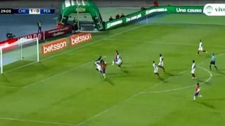 Achicó como manda el manual: Gallese evitó el 2-0 de Chile vs. Perú con una estupenda intervención [VIDEO]