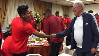 Selección Peruana: Pedro Pablo Kuczynski visitó a la bicolor en su concentración en Lima