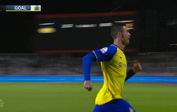 Tercer gol de Cristiano Ronaldo para el 3-0 de Al Nassr vs. Al Wehda. (Video: @SPL / Twitter)