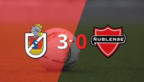 Ñublense fue superado fácilmente y cayó 3-0 contra D. La Serena
