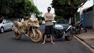 ¡Con cartón! Joven brasileño es viral por crear réplicas de motocicletas en tamaño real [VIDEO]