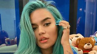 ¡Acabó el misterio! Karol G muestra su nuevo look tras decirle adiós a su cabello azul