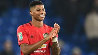 Ídolo nacional: Rashford logró que primer ministro británico continúe brindando comida gratis a estudiantes pobres