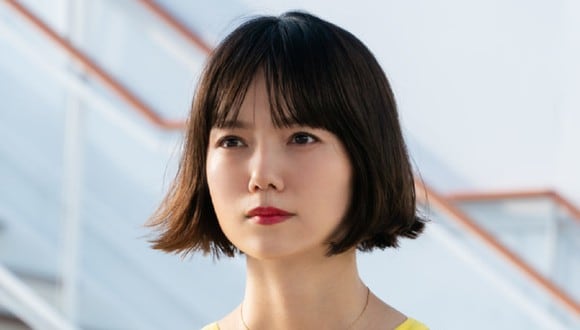 Miyazaki Aoi asume el rol de Banjaku Chizuru en la película japonesa "Amor en aguas turbulentas" (Foto: Netflix)