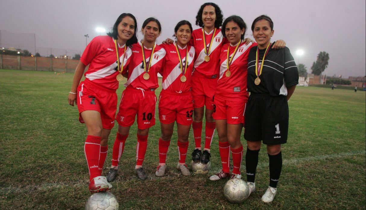 En 2005, la Selección Peruana Femenina logró su mejor participación internacional al ganar los Juegos Bolivarianos. (Foto: GEC)