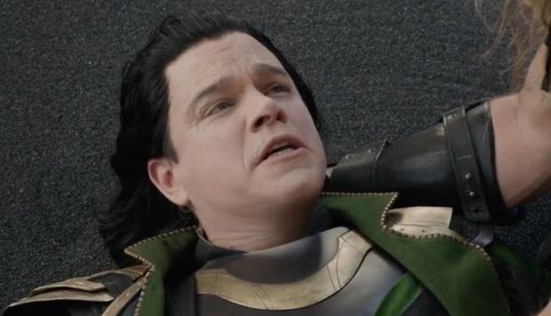 Matt Damon hizo un cameo en Thor: Ragnarok como un actor que retrataba melodramáticamente a Loki (Tom Hiddleston) (Foto: Marvel)
