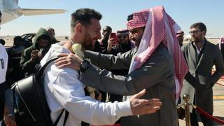 ¿Listo para negociar? Messi está en Arabia Saudita y autoridades le dan la bienvenida