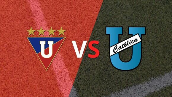 Termina el primer tiempo con una victoria para U. Católica (E) vs Liga de Quito por 1-0